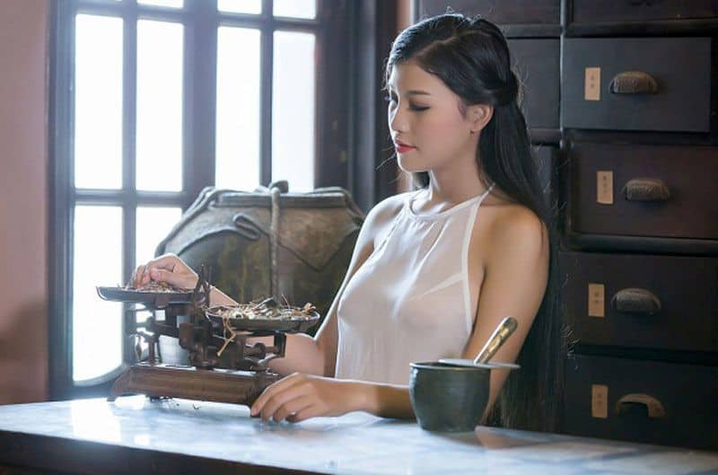 bộ ảnh girl xinh mặc áo yếm