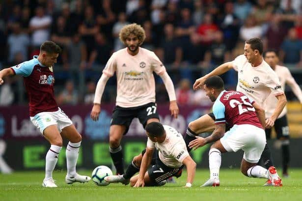 Soi kèo Burnley vs Manchester United